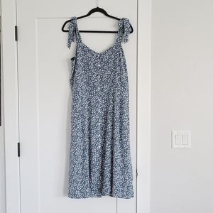 Gap Tie-Strap Midi Dress